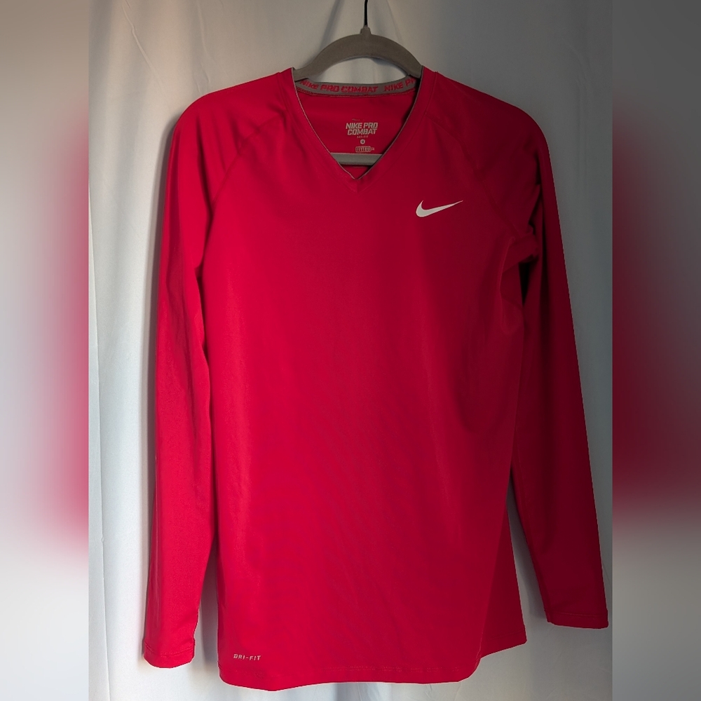 Nike Pro Combat Dri-Fit Red Long Sleeve Shirt Women's V-Neck Size Medium